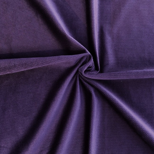 Оксамитова тканина - темно-фіолетовий