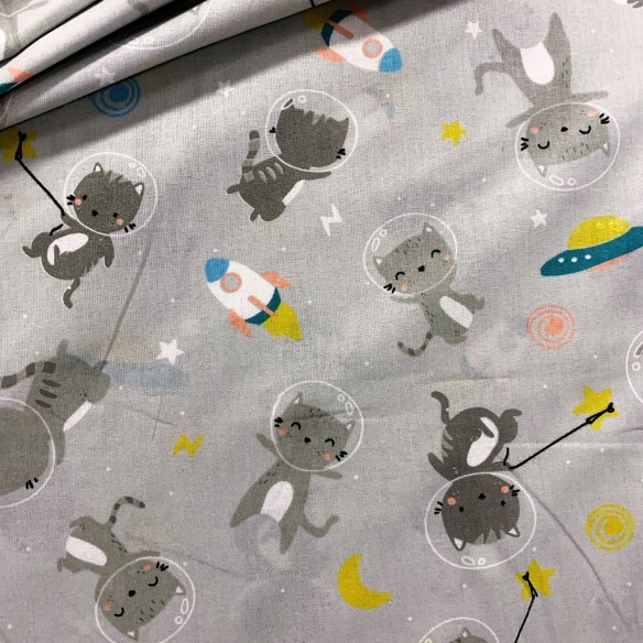 Бавовняна тканина - Кішки в космосі на сірому